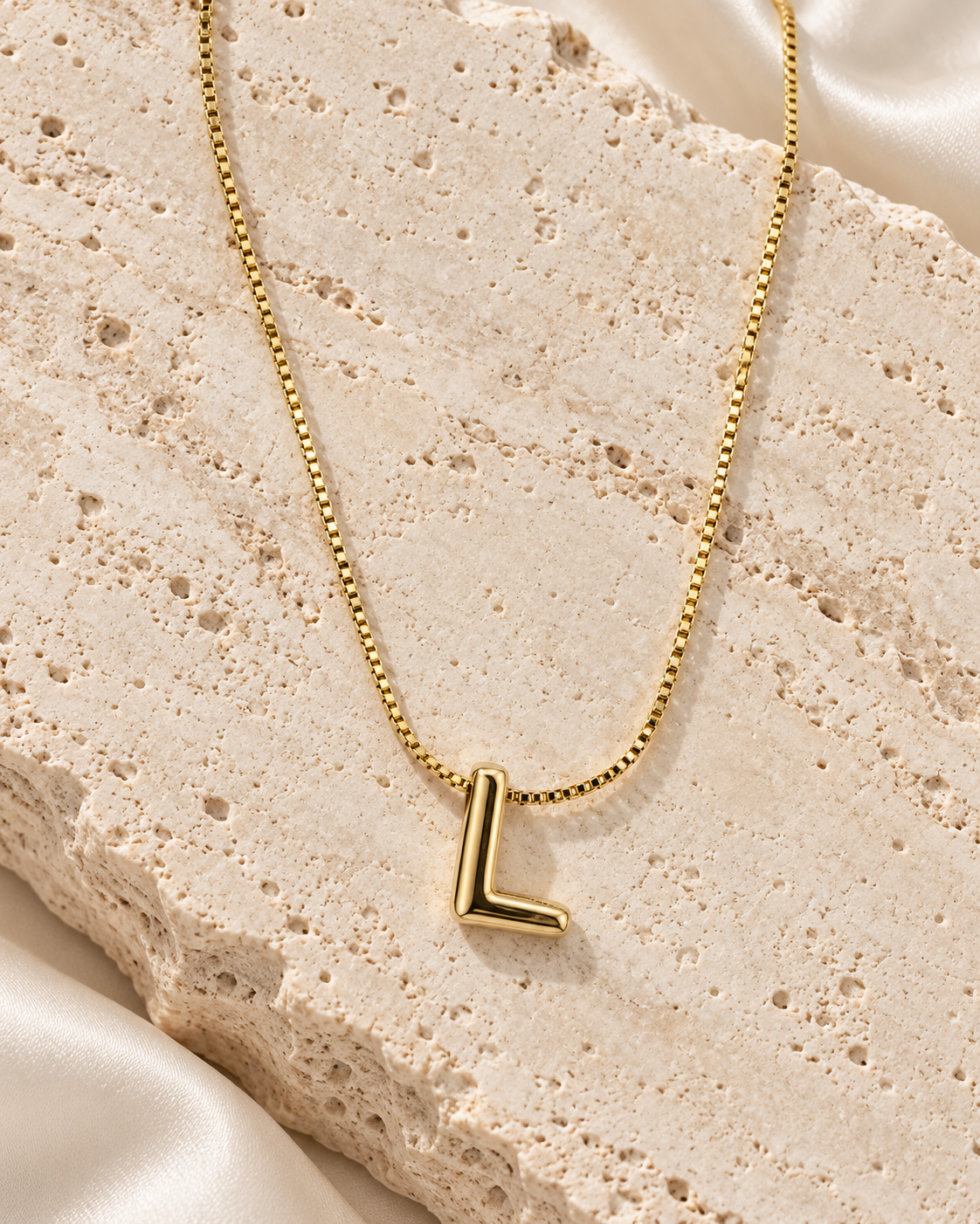 Collar L
